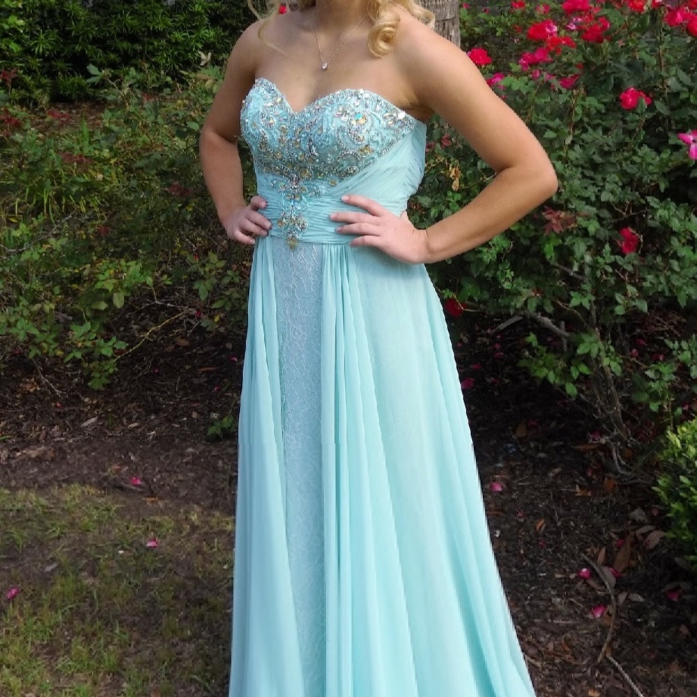 Prom dress